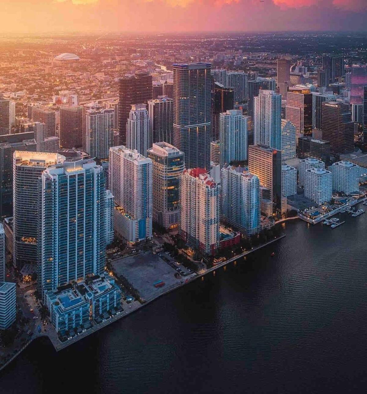 Apartment Brickell Center W/city & Bay View + Free Parking! Miami